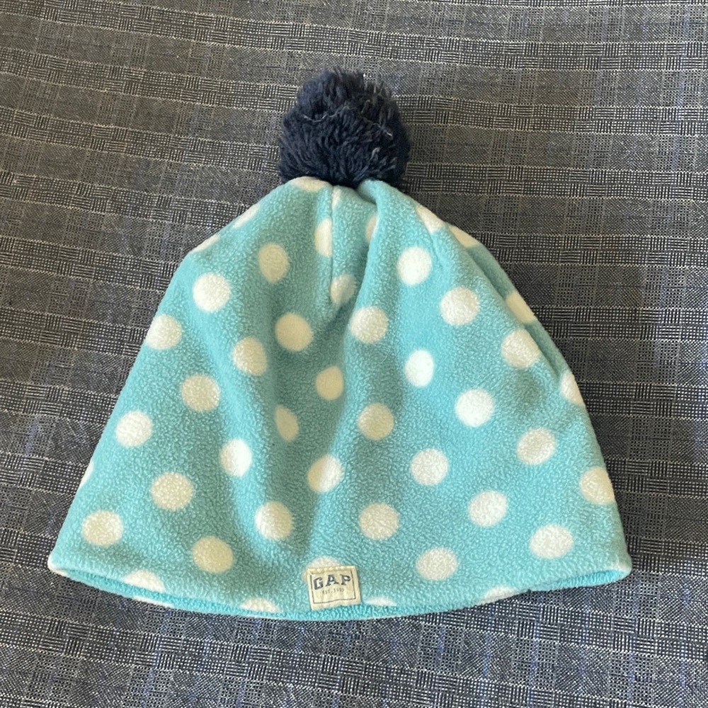GAP Kids Polka Dot Fleece Beanie - Light Blue, White & Navy Pom